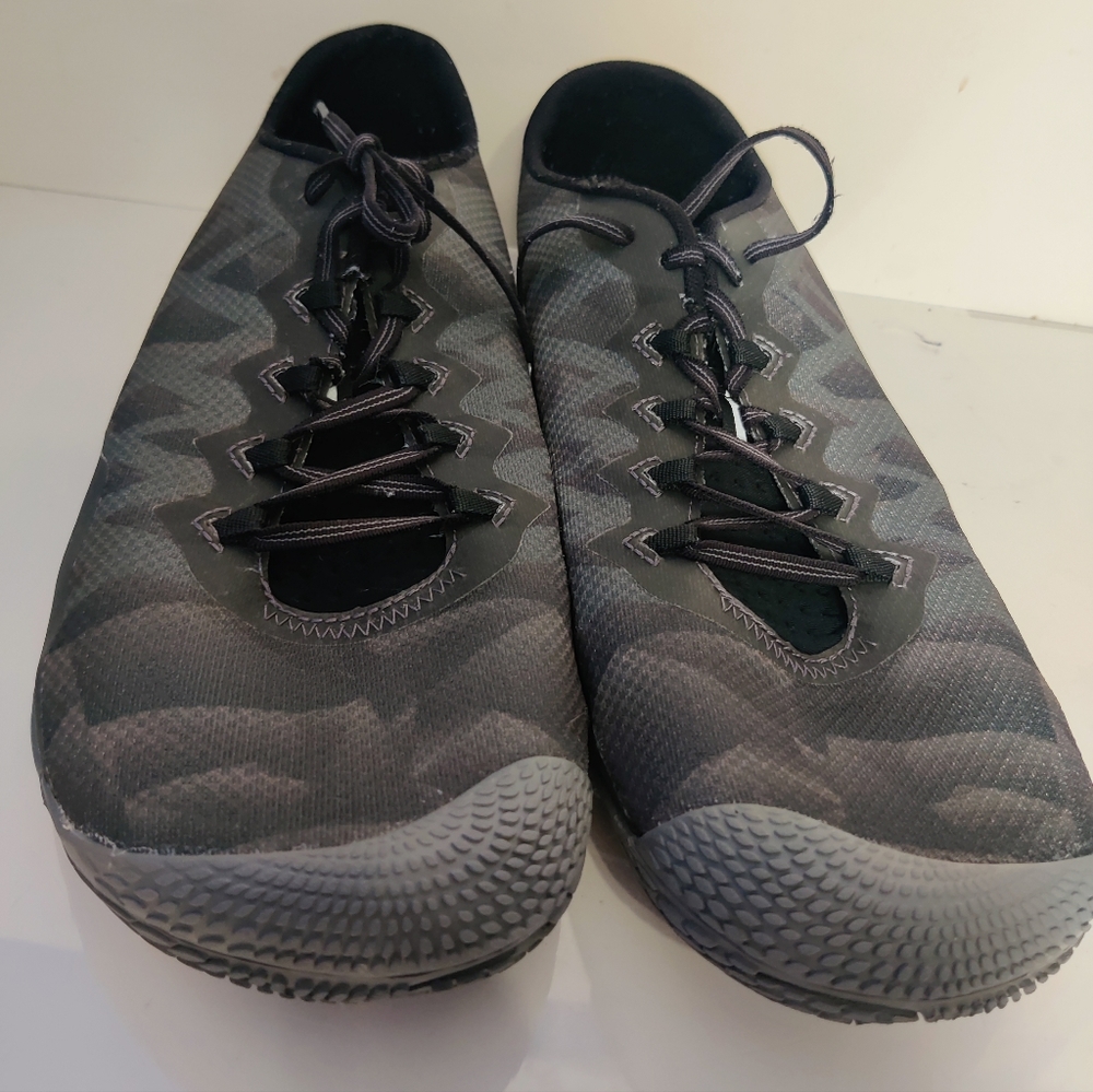 Merrell Vapor Glove 4 Mens size 14 Black Green Running Shoes Vibram